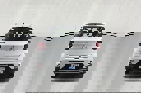 New 2025 Hyundai Venue SEL image 6