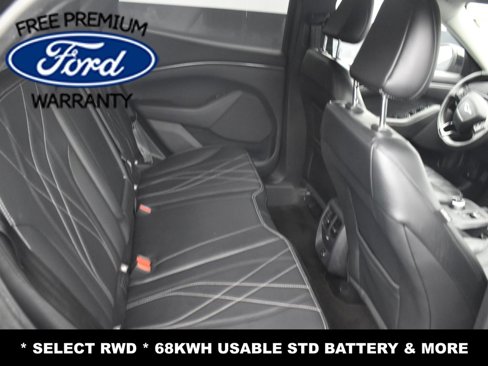 Used 2021 Ford Mustang Mach-E Select image 12
