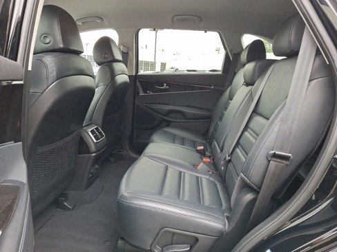 Used 2018 Kia Sorento EX image 10