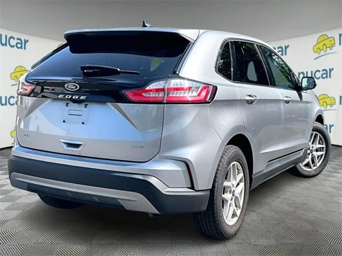 Used 2022 Ford Edge SEL image 13