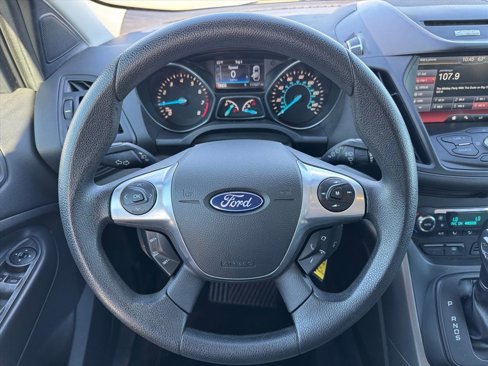 Used 2014 Ford Escape SE w/ Equipment Group 201A image 9