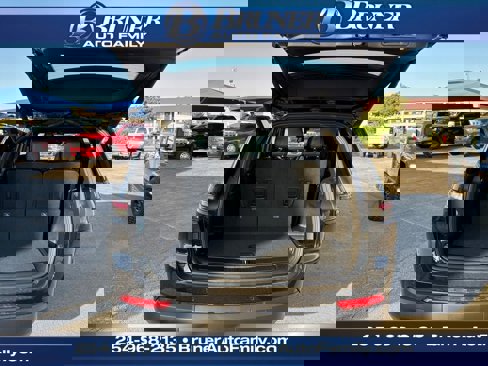 New 2025 Jeep Grand Cherokee L Altitude image 12