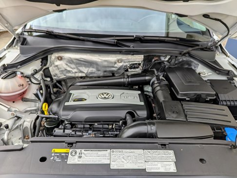 Used 2016 Volkswagen Tiguan S image 16