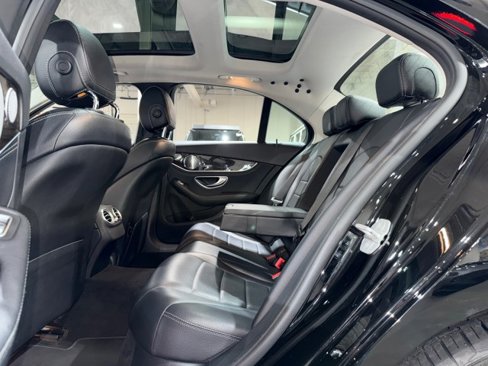 Used 2015 Mercedes-Benz C 300 4MATIC Sedan image 49