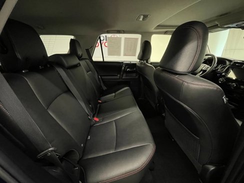 Certified 2021 Toyota 4Runner TRD Off-Road Premium image 6