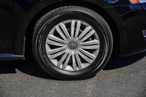 Used 2014 Volkswagen Passat 1.8T S image 11