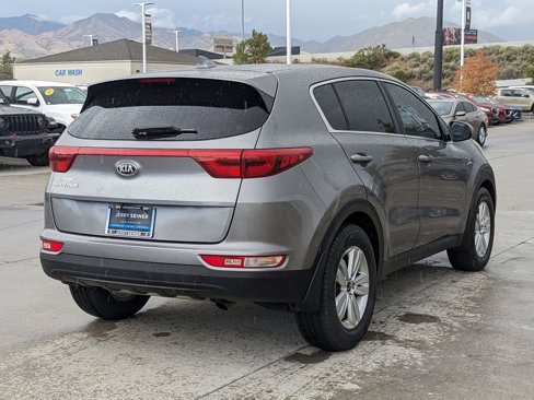 Used 2017 Kia Sportage LX image 6