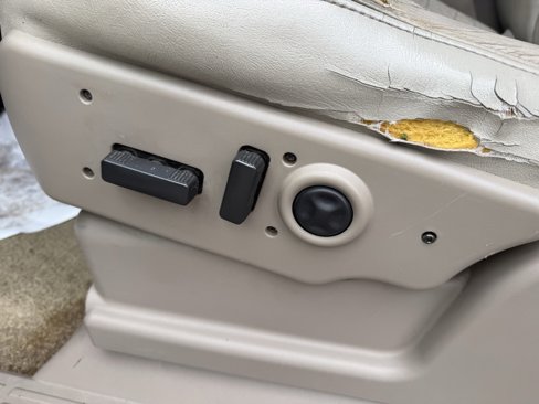 Used 2003 Chevrolet Tahoe Z71 image 12