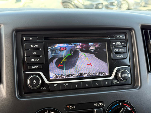 Used 2018 Nissan NV200 S w/ Cruise Control Package image 6