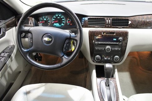 Used 2013 Chevrolet Impala LT w/ Luxury Edition Package image 11