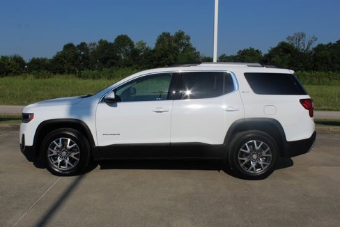 Used 2023 GMC Acadia SLT image 2