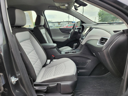 Used 2018 Chevrolet Equinox LS image 14