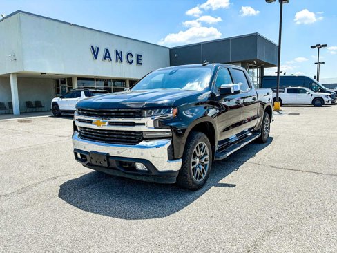 Used 2021 Chevrolet Silverado 1500 LT w/ Max Trailering Package image 3