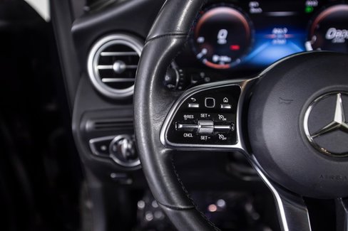 Used 2020 Mercedes-Benz GLC 300 4MATIC image 28