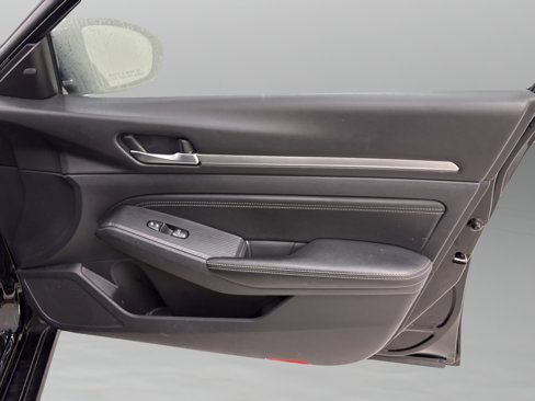 Used 2019 Nissan Altima 2.5 SL image 34