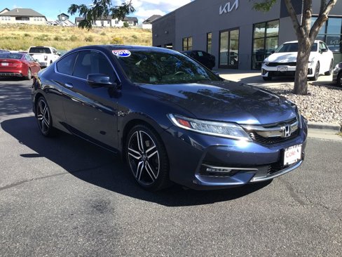 Used 2016 Honda Accord Touring image 1