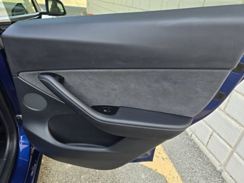 Used 2020 Tesla Model Y Long Range image 43