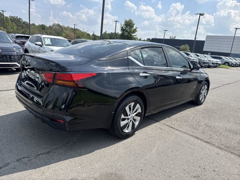 Used 2023 Nissan Altima 2.5 S image 7