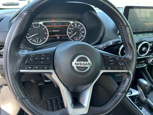 Used 2021 Nissan Sentra SV image 18