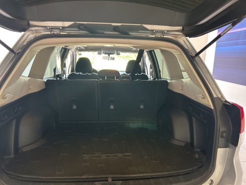 Used 2020 Subaru Forester Premium image 15