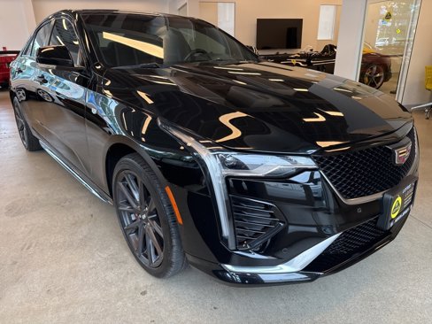 Used 2020 Cadillac CT4 Sport image 2