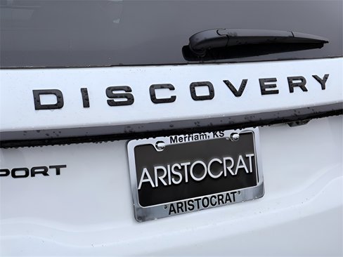 New 2025 Land Rover Discovery Sport Dynamic SE image 10
