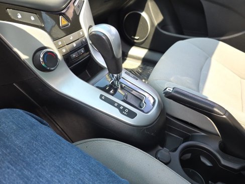 Used 2012 Chevrolet Cruze LT w/ All-Star Edition image 23