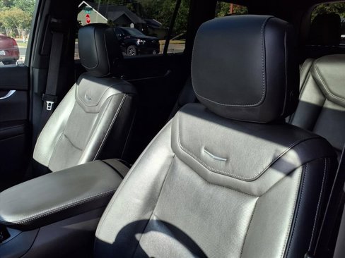 Used 2020 Cadillac XT6 Sport image 15