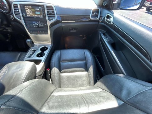 Used 2013 Jeep Grand Cherokee Laredo image 15