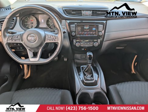 Used 2018 Nissan Rogue SV image 9