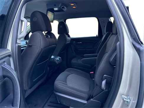 Used 2016 Chevrolet Traverse LT image 11