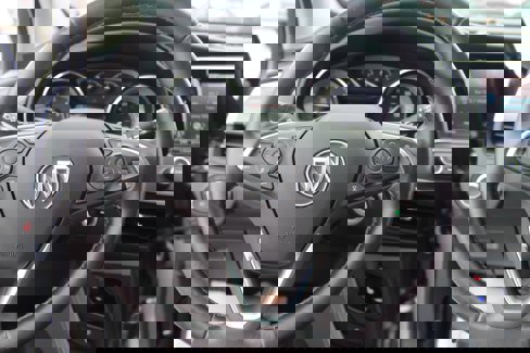 Used 2020 Buick Envision Essence image 7