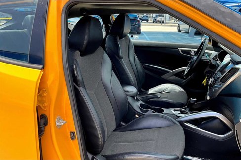 Used 2015 Hyundai Veloster w/ Option Group 02 image 8