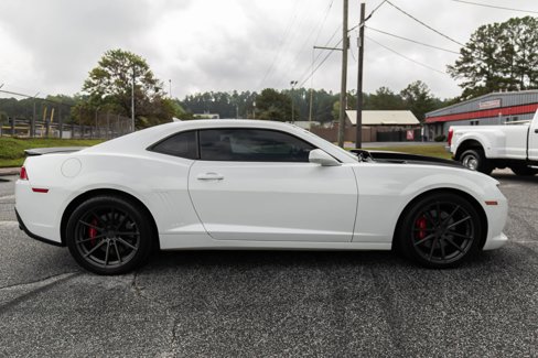 Used 2015 Chevrolet Camaro SS w/ SS Performance Package image 9