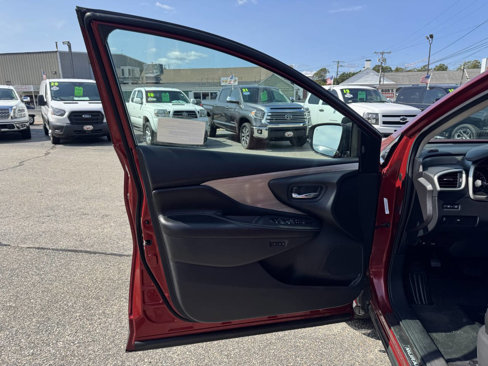 Used 2015 Nissan Murano SL w/ SL Technology Package image 16