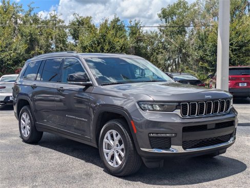 Used 2022 Jeep Grand Cherokee L Limited image 2