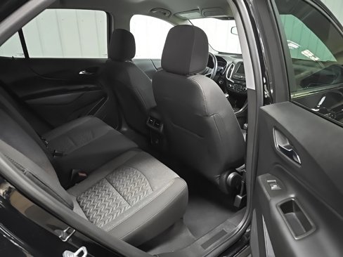 Used 2022 Chevrolet Equinox LT image 17