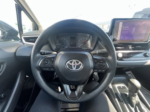 Used 2024 Toyota Corolla LE image 12