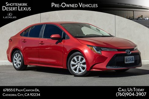 Used 2021 Toyota Corolla LE image 1