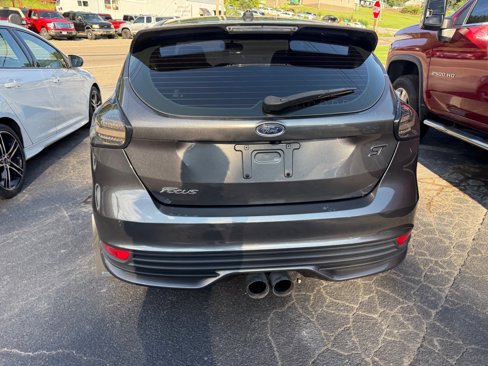 Used 2016 Ford Focus ST image 17