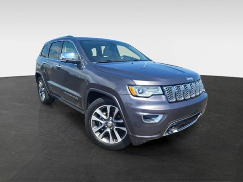 Used 2018 Jeep Grand Cherokee Overland image 2