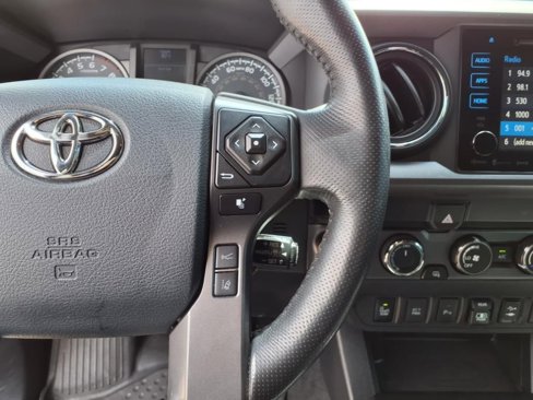 Used 2019 Toyota Tacoma TRD Off-Road image 21
