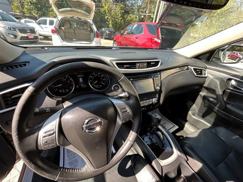Used 2016 Nissan Rogue SL w/ SL Premium Package image 5