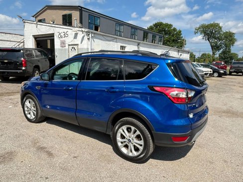 Used 2017 Ford Escape SE w/ Equipment Group 201A image 7