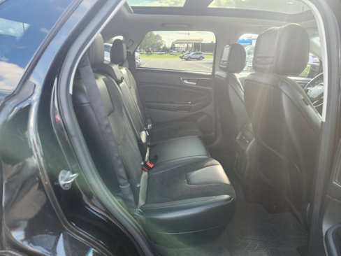 Used 2015 Ford Edge Sport w/ Equipment Group 401A image 4