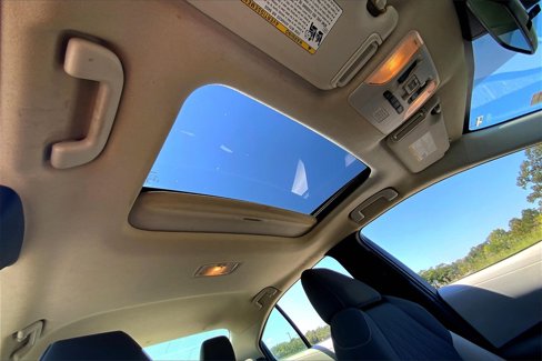 Used 2020 Toyota Corolla LE image 23