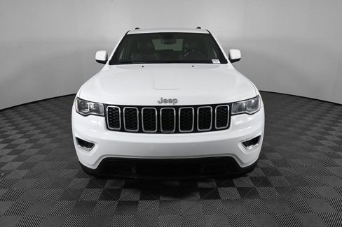 Used 2019 Jeep Grand Cherokee Laredo w/ Laredo X Package image 32