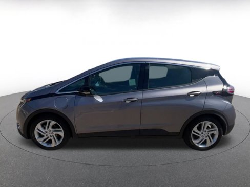 Used 2023 Chevrolet Bolt LT w/ Driver Confidence Package image 9