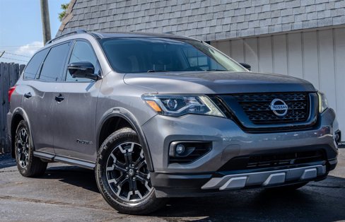 Used 2019 Nissan Pathfinder SL image 7