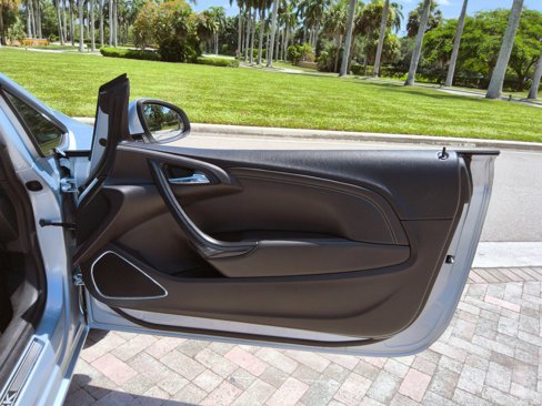 Used 2019 Buick Cascada Premium image 21